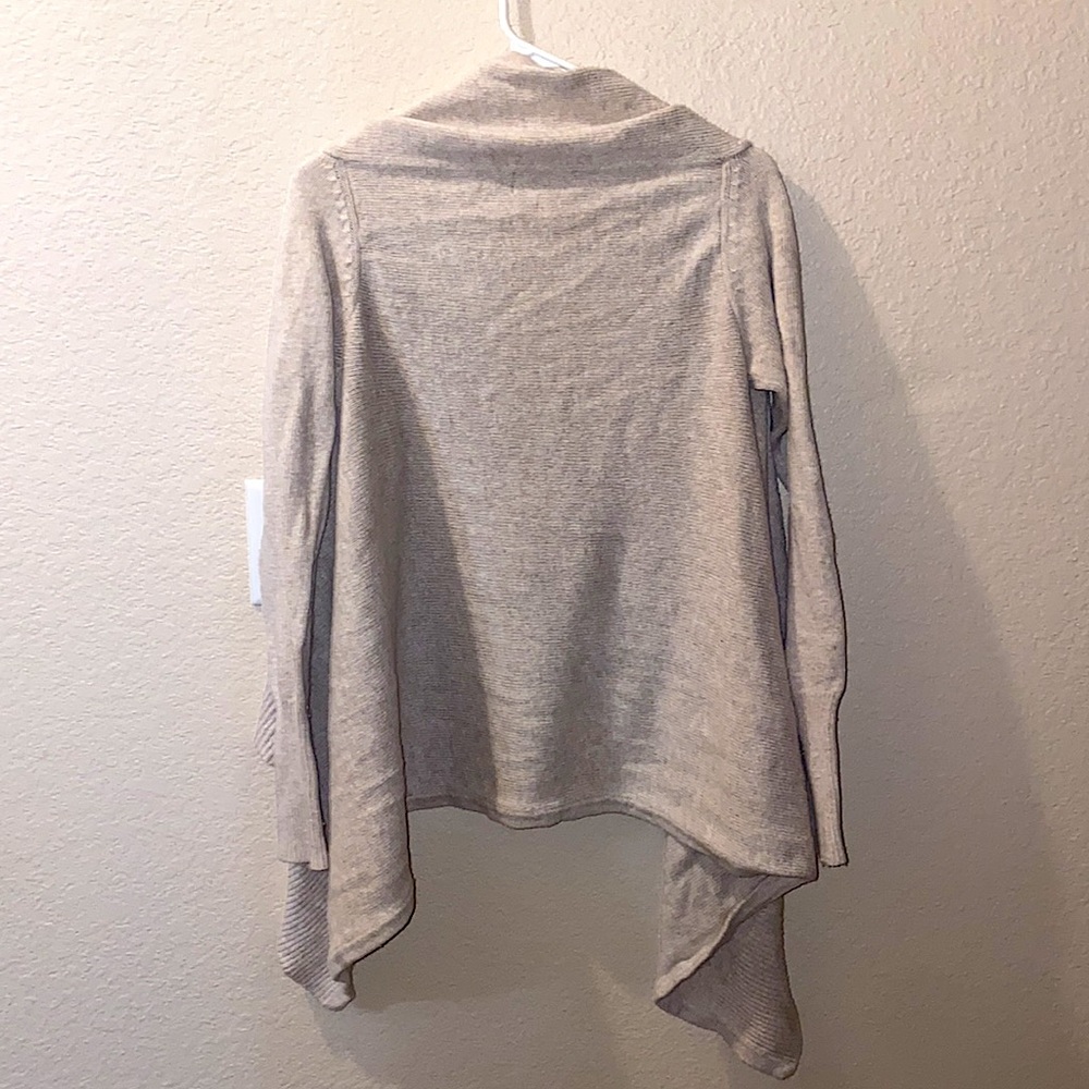 Cardigan - Picture 2 of 2